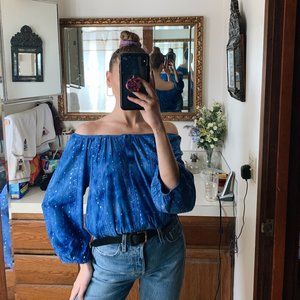 BLUE LONG SLEEVE PEASANT TOP